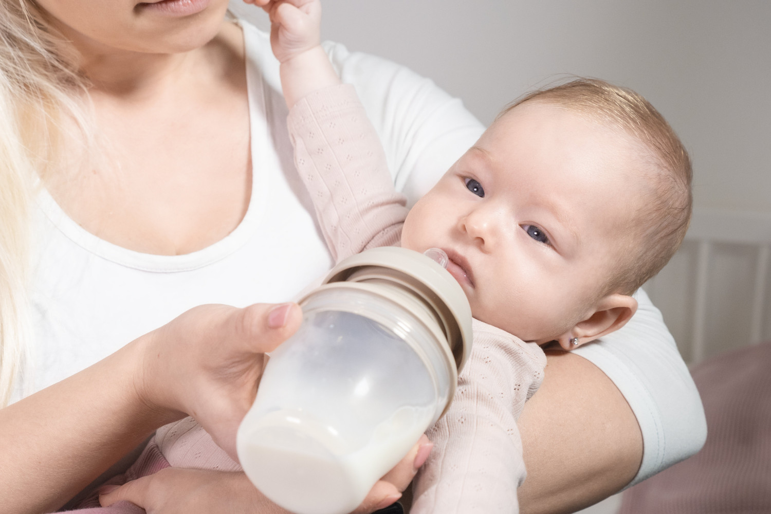 Sie können sofort füttern oder einen Vorrat an Milch für später anlegen